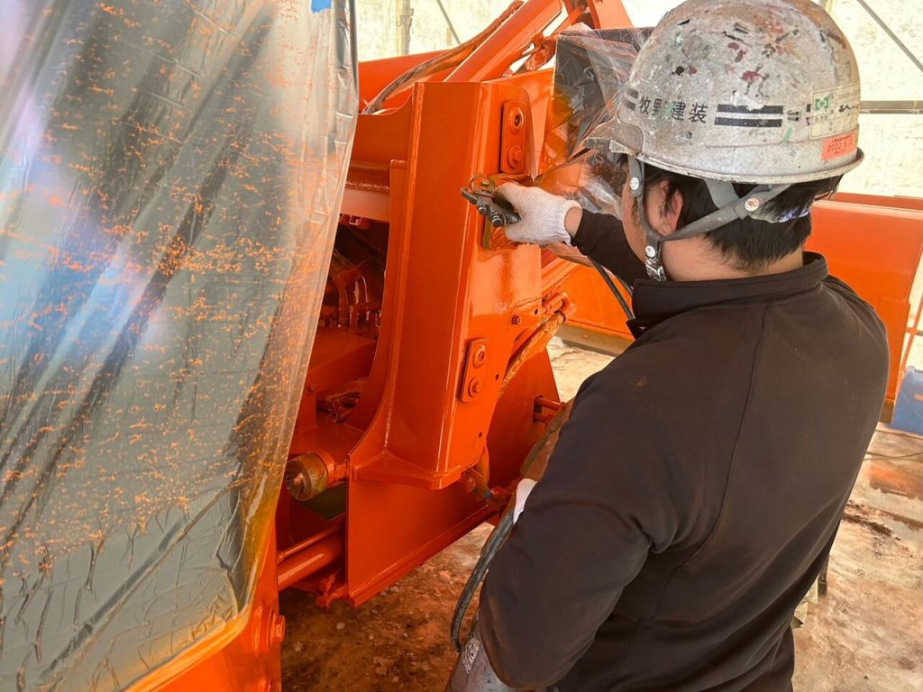 ホイルローダー・タイヤショベルの塗装