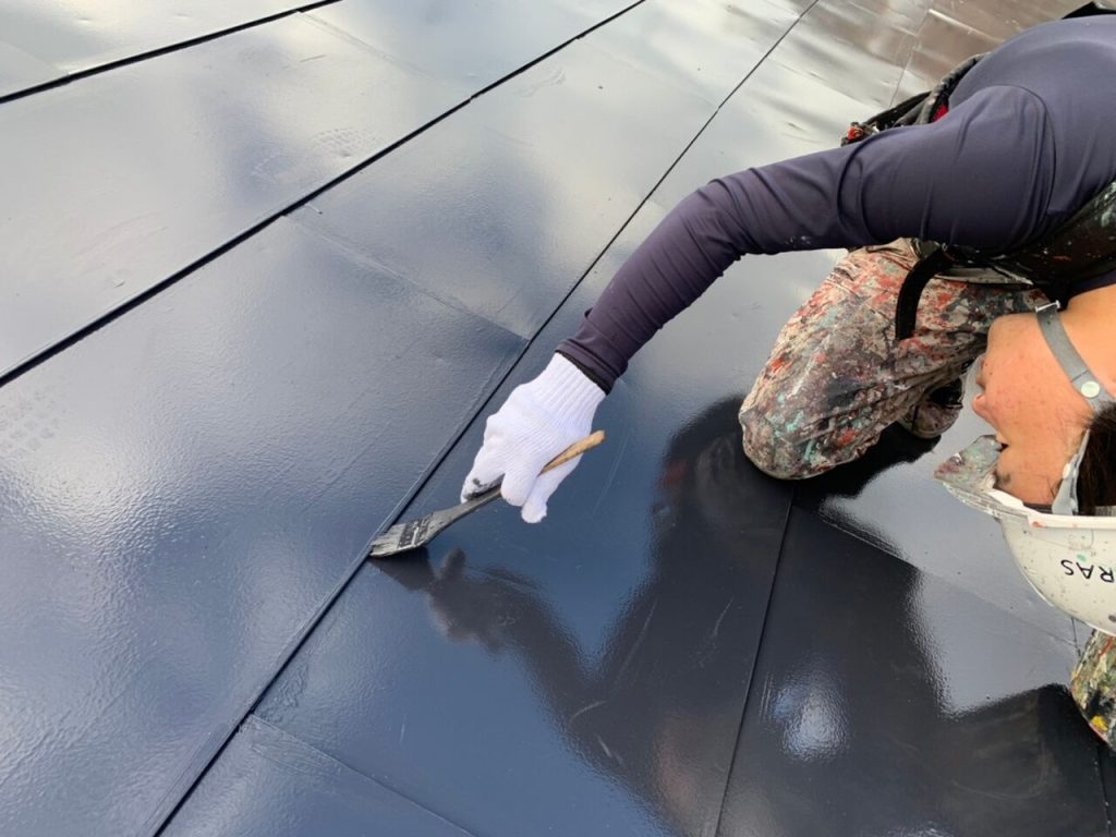 上塗りダメ込み作業