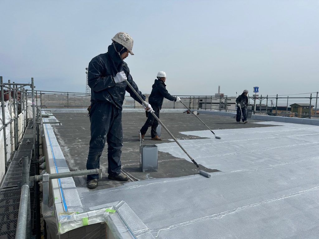 苫小牧市日吉町 エクセルステージ  下塗り