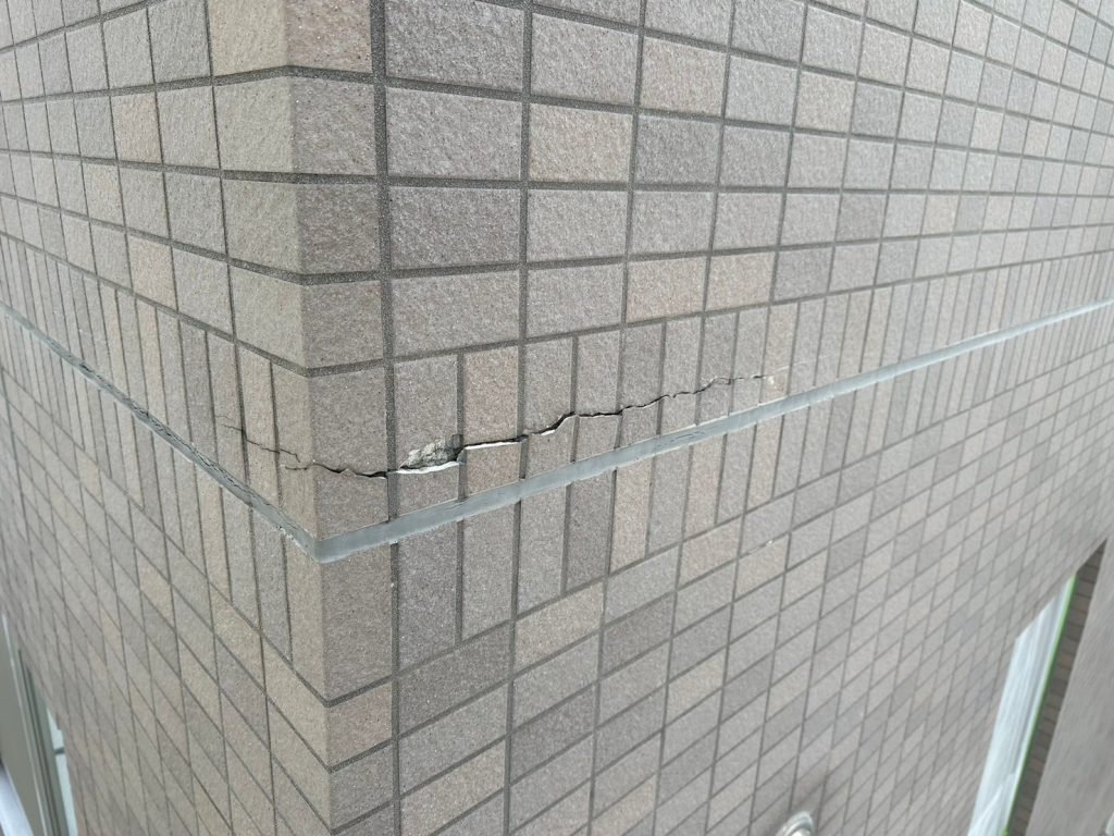 苫小牧市日吉町 エクセルステージ 外壁調査