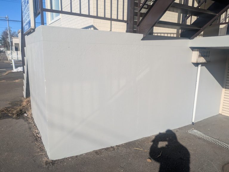 苫小牧市明野新町　ジェハイツ明野新町１　基礎塗装 アフター