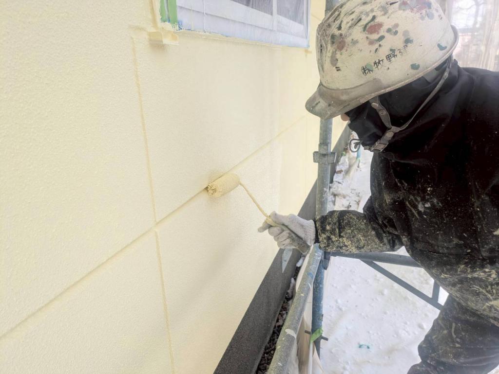 苫小牧市のぞみ町 のぞみの詩 外壁 上塗り