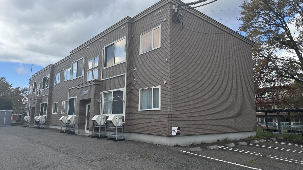 恵庭市和光町、パリ―シェル ビフォー
