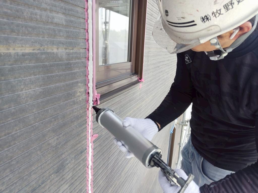 苫小牧市はまなす町、N様邸 外壁 充填