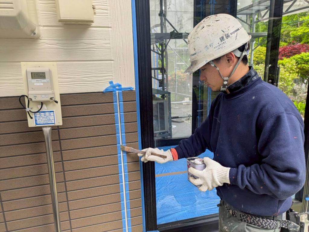 苫小牧市桜坂町、U様邸 外壁 プライマー塗布